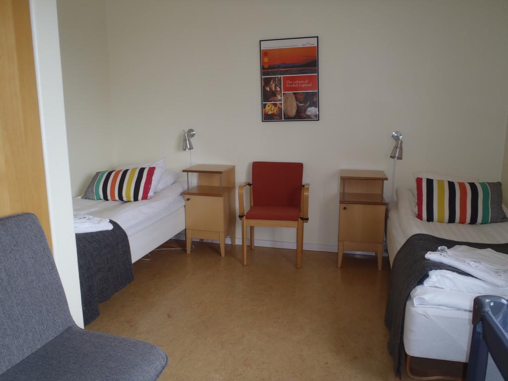 Stf Malmfaeltens Folkhoegskola Kiruna Esterno foto